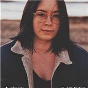 Liceale presso liceo linguistico offre lezioni private di inglese a studenti delle medie